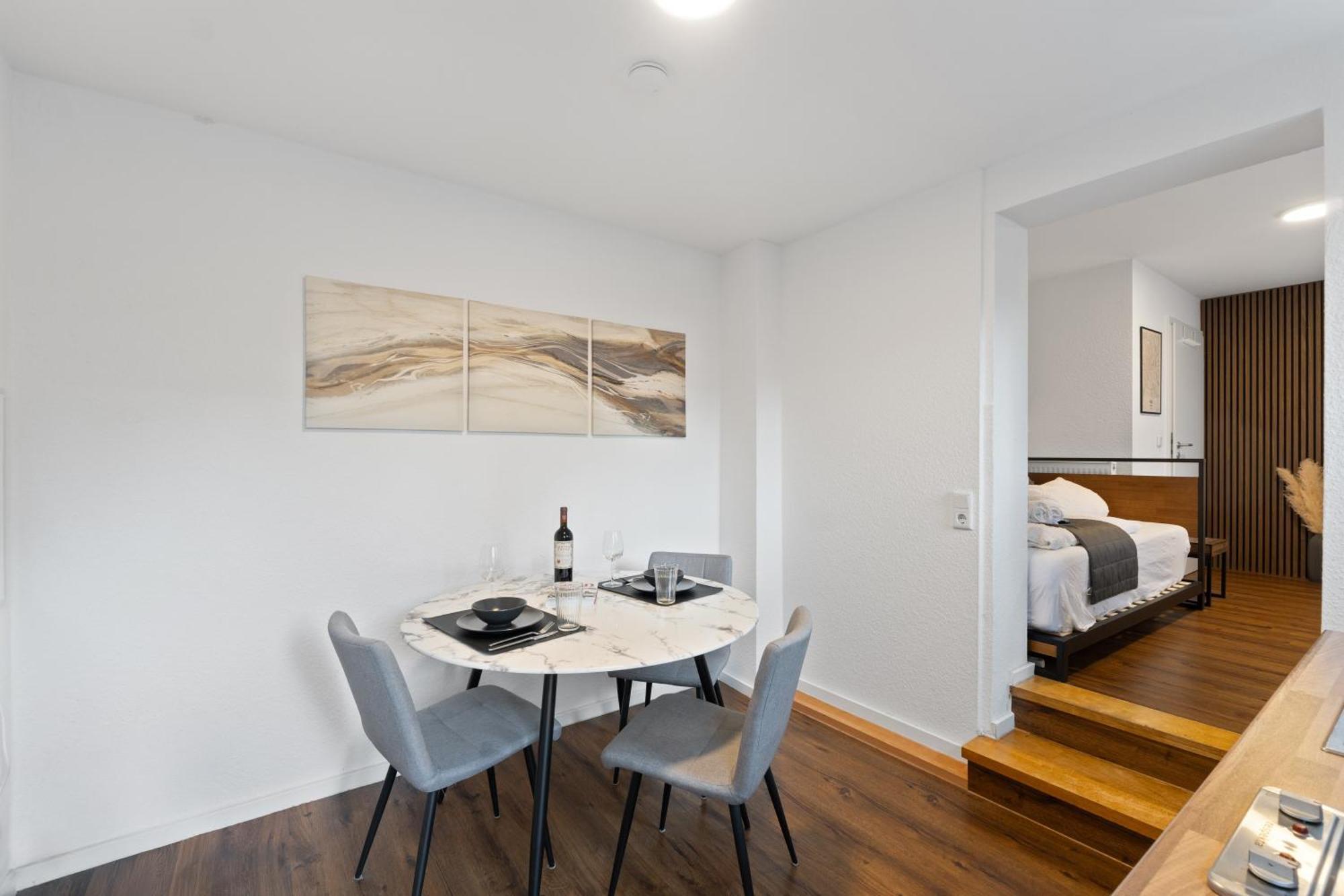 Modernes Apartement Am Rhein In Ruhiger Lage Кёльн Экстерьер фото